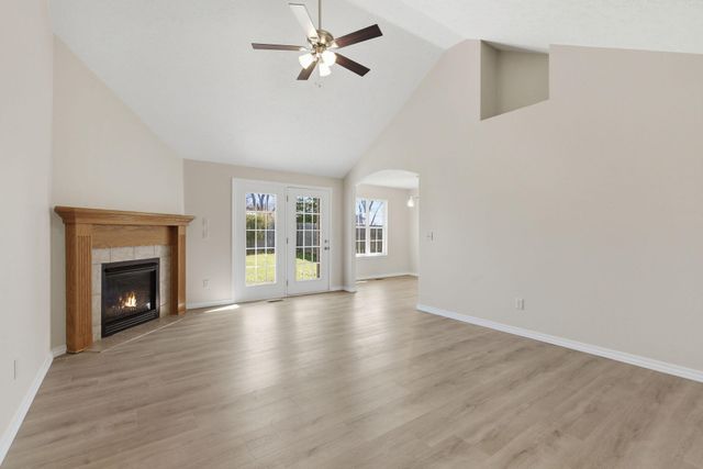 3544 S Brunswick Avenue, Springfield, MO 65809