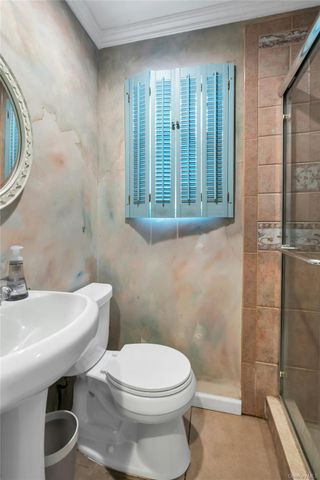 54 Valleywood Road, Commack, NY 11725