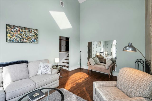 54 Valleywood Road, Commack, NY 11725