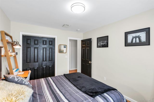 54 Valleywood Road, Commack, NY 11725