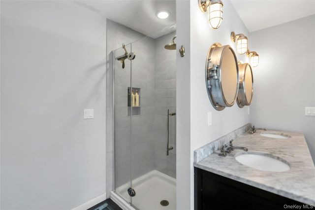 54 Valleywood Road, Commack, NY 11725