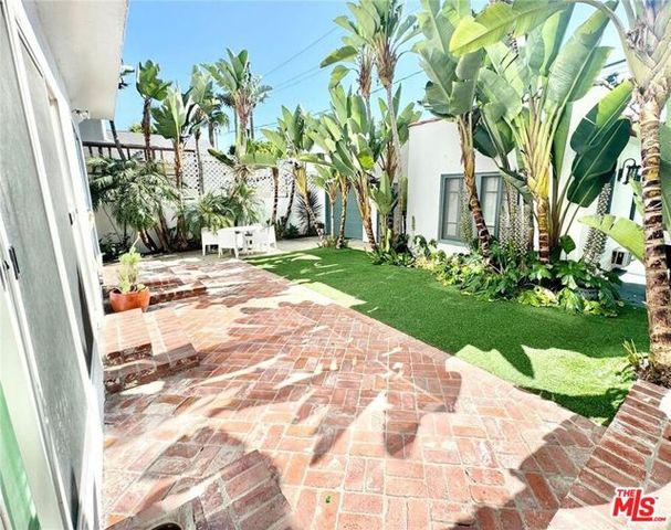 213 EL CAMINO Drive, Beverly Hills, CA 90212