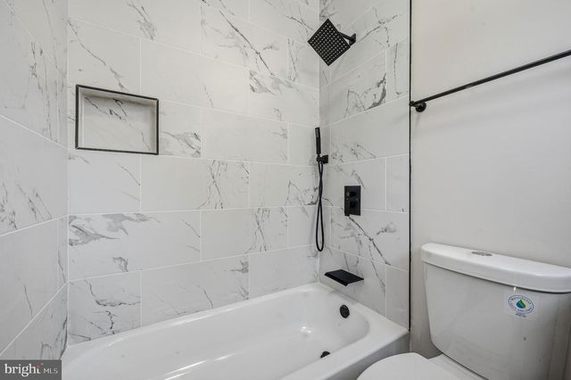 5 HILLCREST AVE, Wilmington, DE 19809