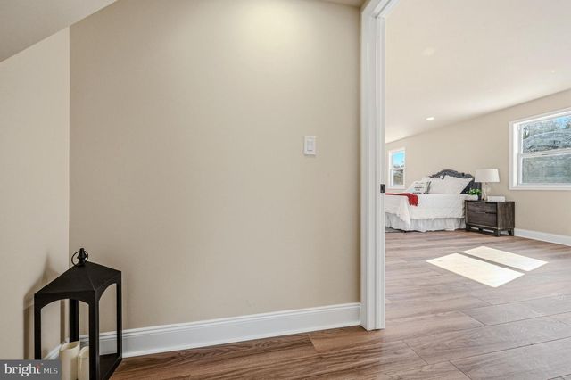 5 HILLCREST AVE, Wilmington, DE 19809