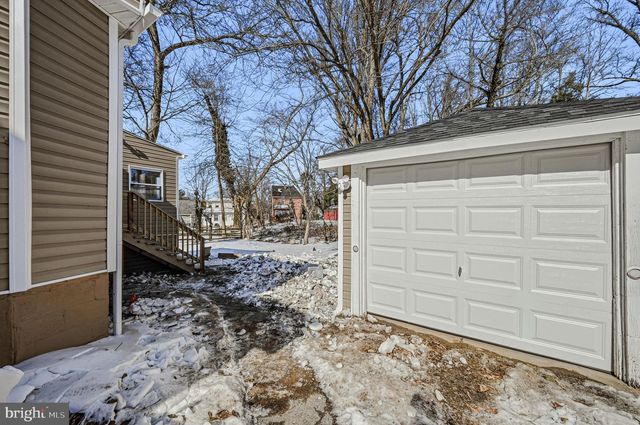 5 HILLCREST AVE, Wilmington, DE 19809