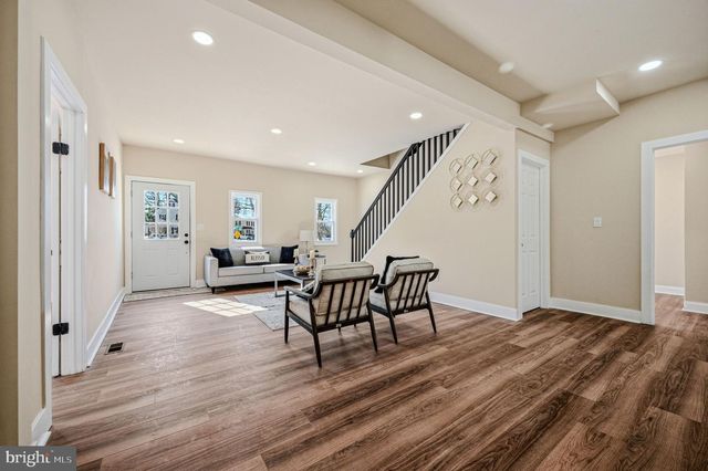 5 HILLCREST AVE, Wilmington, DE 19809