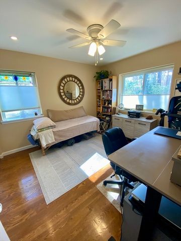 14 Bayberry Dr 1, Sharon, MA 02068