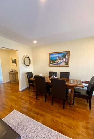 14 Bayberry Dr 1, Sharon, MA 02068