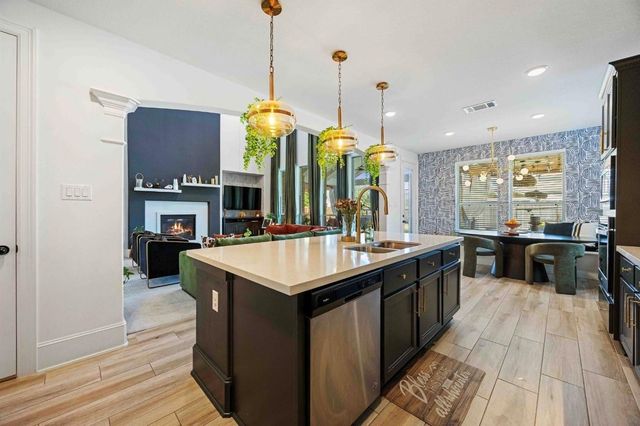 8803 Autumn Pine Drive, Missouri City, TX 77459