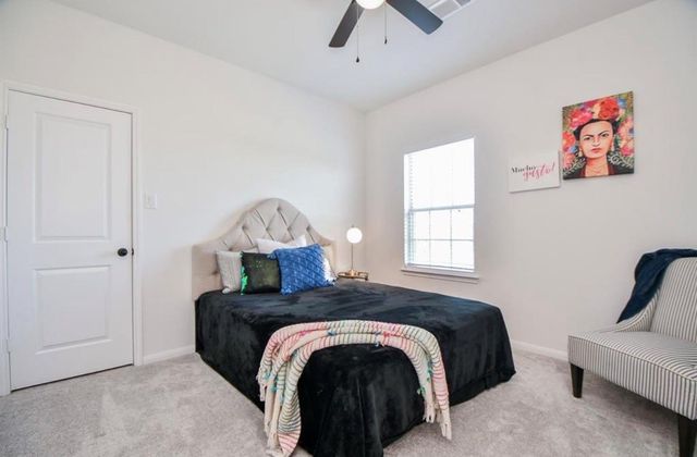 8803 Autumn Pine Drive, Missouri City, TX 77459