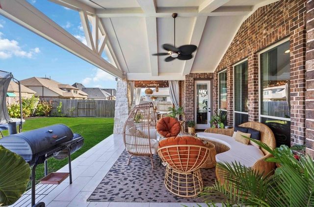 8803 Autumn Pine Drive, Missouri City, TX 77459