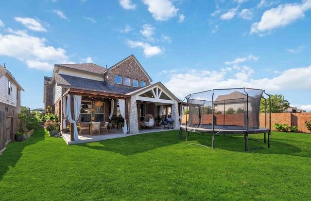 8803 Autumn Pine Drive, Missouri City, TX 77459