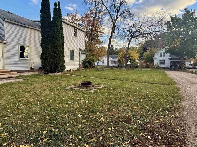 113 E LIBERTY STREET, Berlin, WI 54923