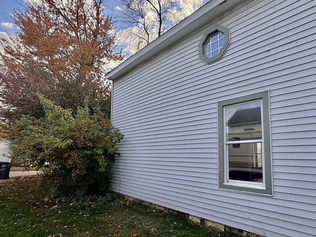 113 E LIBERTY STREET, Berlin, WI 54923