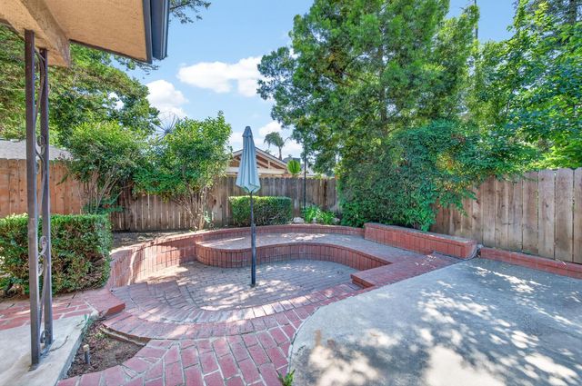 395 N Fordham Avenue, Fresno, CA 93727