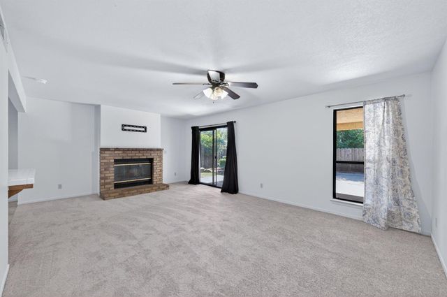 395 N Fordham Avenue, Fresno, CA 93727