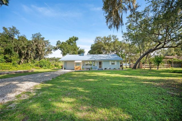 16684 SE 54TH STREET, Ocklawaha, FL 32179