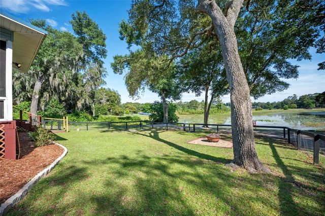 16684 SE 54TH STREET, Ocklawaha, FL 32179