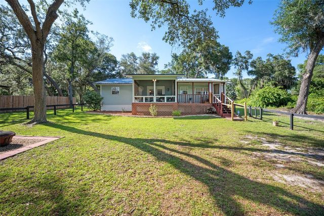 16684 SE 54TH STREET, Ocklawaha, FL 32179