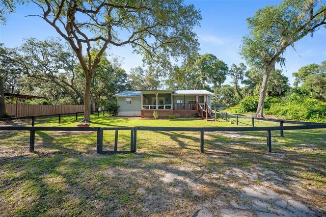 16684 SE 54TH STREET, Ocklawaha, FL 32179
