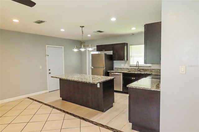 1841 WEST DRIVE, Clearwater, FL 33755