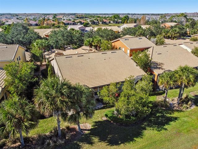 2376 PALM TREE DRIVE, Kissimmee, FL 34759