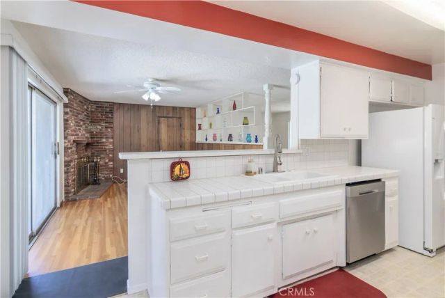 11543 Swinton, Granada Hills, CA 91344
