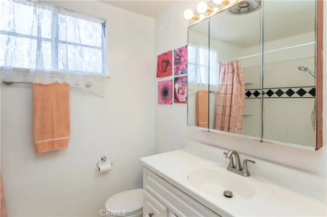 11543 Swinton, Granada Hills, CA 91344