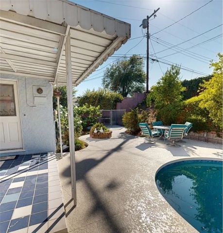 11543 Swinton, Granada Hills, CA 91344