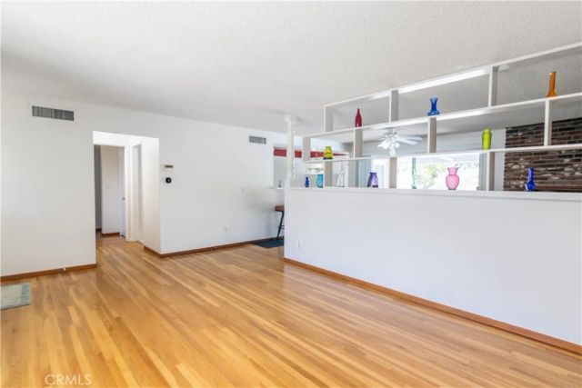 11543 Swinton, Granada Hills, CA 91344