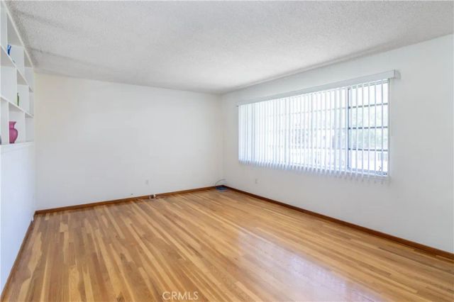 11543 Swinton, Granada Hills, CA 91344