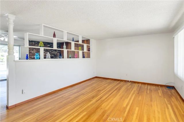 11543 Swinton, Granada Hills, CA 91344