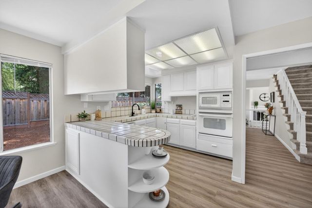 1335 Bedford Avenue, Sunnyvale, CA 94087