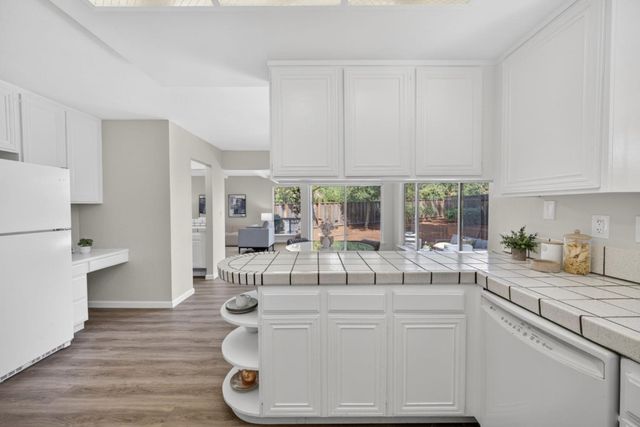 1335 Bedford Avenue, Sunnyvale, CA 94087