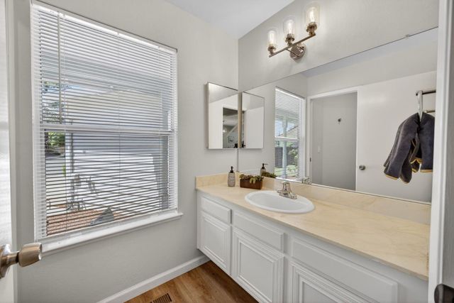 1335 Bedford Avenue, Sunnyvale, CA 94087