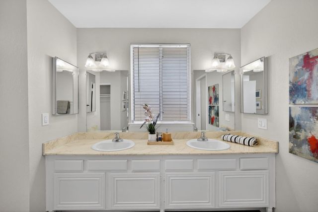 1335 Bedford Avenue, Sunnyvale, CA 94087