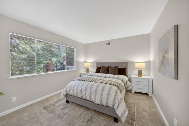 1335 Bedford Avenue, Sunnyvale, CA 94087