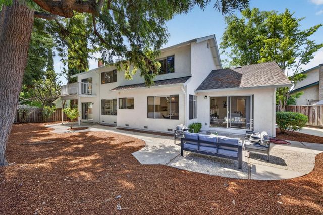 1335 Bedford Avenue, Sunnyvale, CA 94087