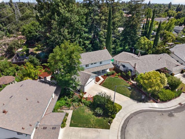 1335 Bedford Avenue, Sunnyvale, CA 94087