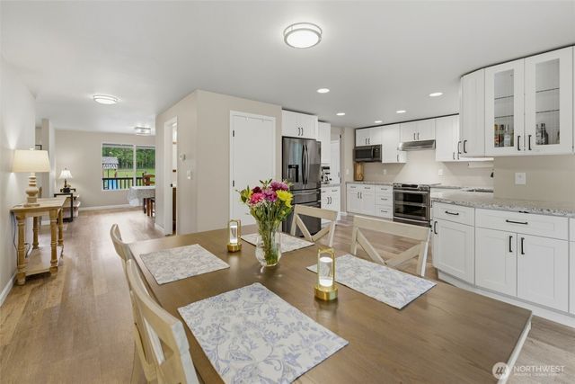 5232 W Shelton Matlock Road, Shelton, WA 95584