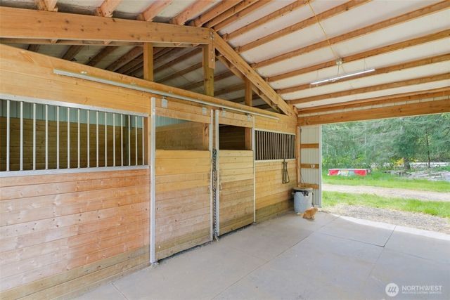 5232 W Shelton Matlock Road, Shelton, WA 95584