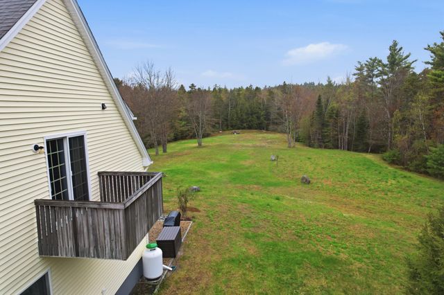 35 Turnpike Road, Sharon, NH 03458