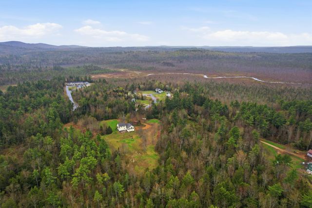 35 Turnpike Road, Sharon, NH 03458
