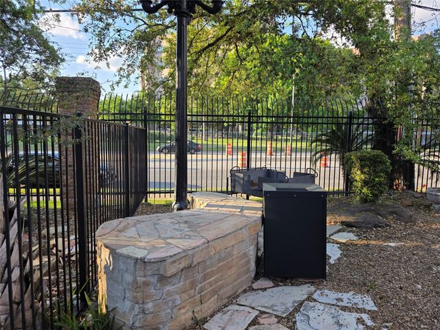 2300 Old Spanish Trail Drive 1085, Houston, TX 77054