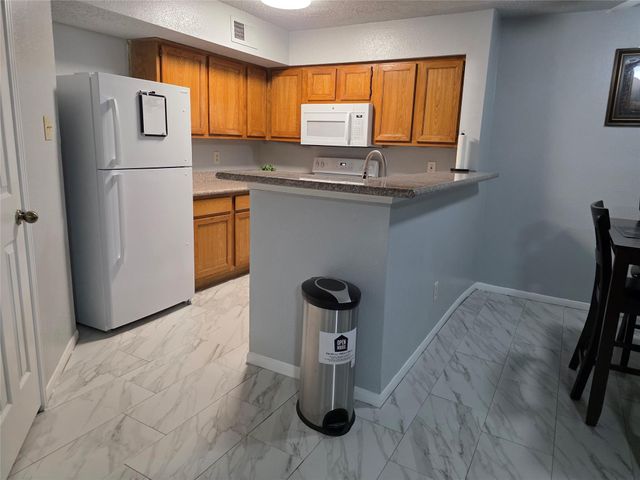 2300 Old Spanish Trail Drive 1085, Houston, TX 77054