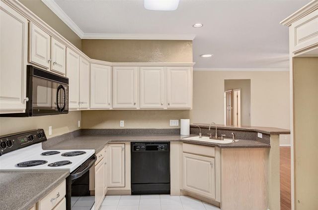 2016 NW 160th Place, Edmond, OK 73013