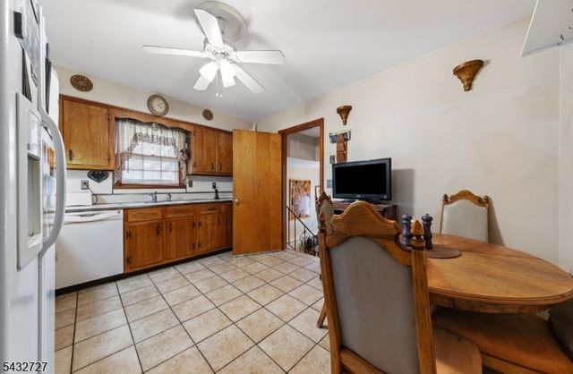 53 Mansfield Rd, Piscataway Twp., NJ 08854