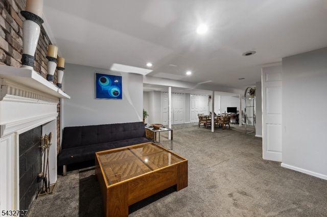 53 Mansfield Rd, Piscataway Twp., NJ 08854