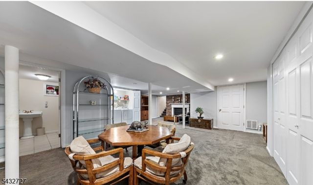 53 Mansfield Rd, Piscataway Twp., NJ 08854