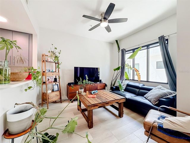 465 E SOUTH STREET 6, Orlando, FL 32801